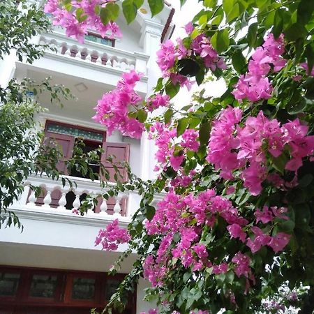 Nha Nghi Bolero Apartment Van Lam Exterior photo